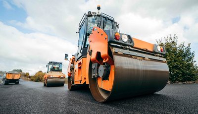 Walzenfahrer für unsere Asphaltkolonne (m/w/d)